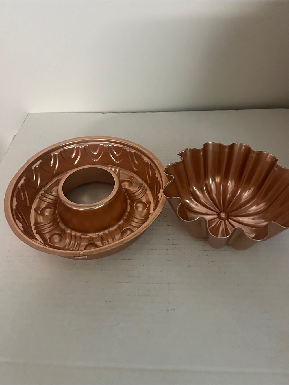 Copper-Colored Bundt and Fluted Cake Pan Set